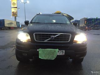 Volvo XC90 foto 1