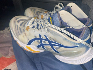 Asics foto 3