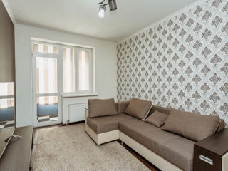 Apartament cu 2 camere, 70 m², Centru, Chișinău foto 3