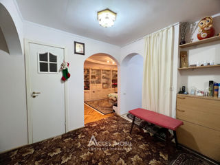 Apartament cu 4 camere, 108 m², Centru, Chișinău foto 14