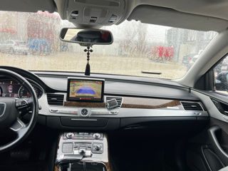 Audi A8 foto 13