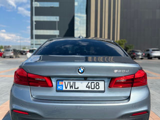 BMW 5 Series foto 3