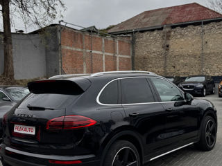 Porsche Cayenne foto 3