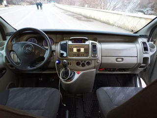 Opel Vivaro foto 9