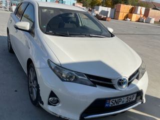 Toyota Auris foto 2