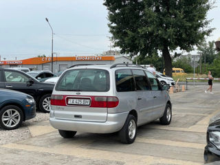 Ford Galaxy foto 9