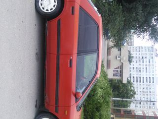 Mazda 323 foto 2