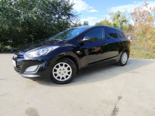 Hyundai i30 foto 1