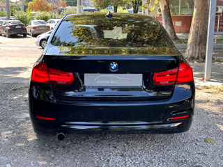 BMW 3 Series foto 5