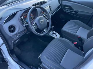 Toyota Yaris foto 11