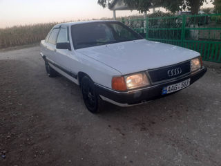 Audi 100 foto 6