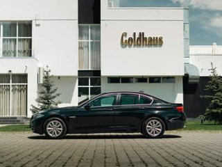 BMW 5 Series foto 4