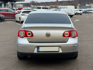 Volkswagen Passat foto 7