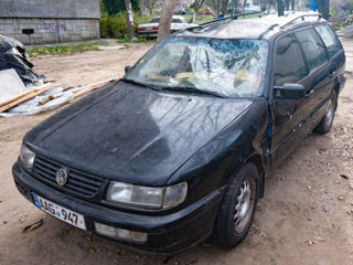 Volkswagen Passat B4 целиком на запчасти