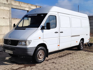 Mercedes Sprinter