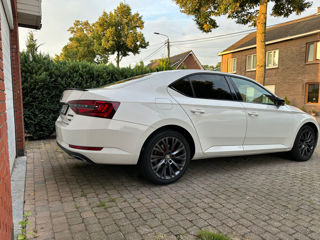 Skoda Superb foto 5