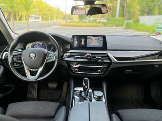 BMW 5 Series foto 6