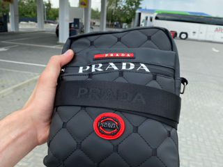 Prada foto 3