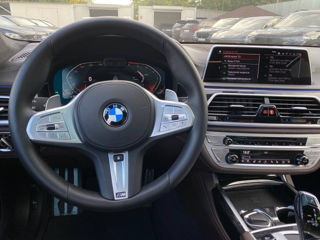 BMW 7 Series foto 10