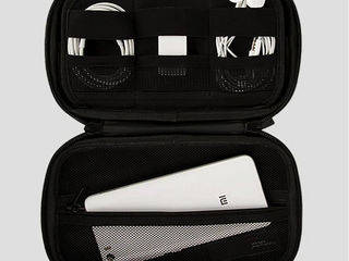 Xiaomi Boxe Waterproof pentru pastrarea castilor portabile, Power Bank, cabluri, incarcator notebook foto 2