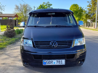 Volkswagen T5 foto 4