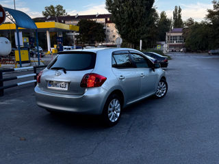 Toyota Auris foto 4