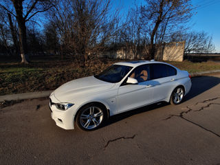 BMW 3 Series foto 4