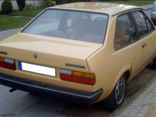 VW Polo Derby, седан после 1981 года foto 2