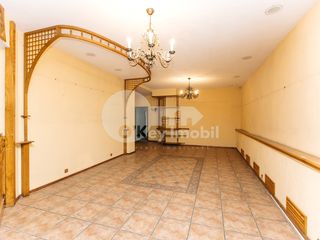 Vânzare sp. comercial, 200 mp, reparație euro, Centru, 260000 € ! foto 3