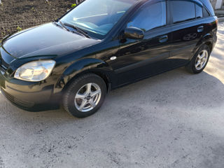 KIA Rio foto 4