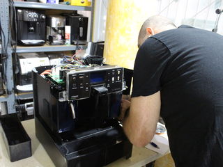 Reparația aparatelor de cafea, piese de scimb - garanție