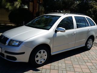 Skoda Fabia foto 1