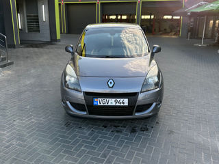 Renault Scenic foto 2