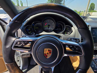 Porsche Cayenne foto 15