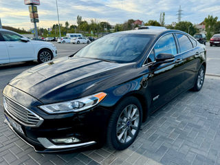 Ford Fusion foto 2