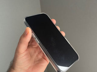 iPhone 16 Black foto 4