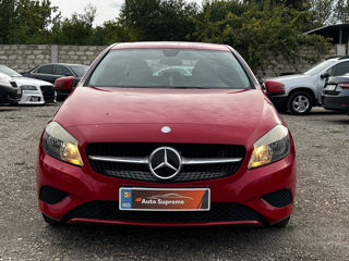 Mercedes A-Class foto 2