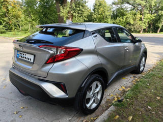 Toyota C-HR foto 7