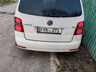 Volkswagen Touran foto 9