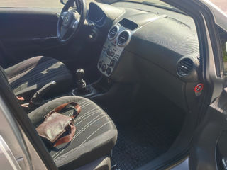 Opel Corsa foto 3