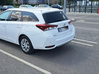 Toyota Auris foto 8