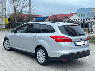 Ford Focus foto 3