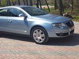 Volkswagen Passat foto 1