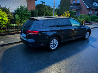 Volkswagen Passat foto 2