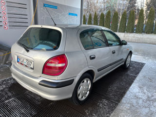 Nissan Almera foto 3