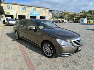 Mercedes E-Class foto 3