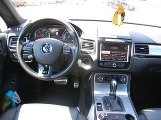 Volkswagen Touareg foto 8