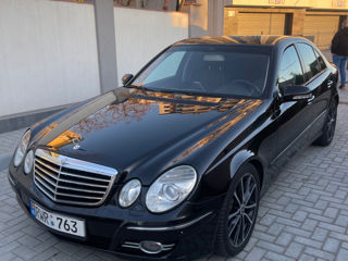 Mercedes E-Class foto 6