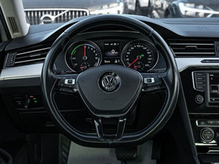 Volkswagen Passat foto 10