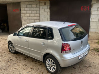 Volkswagen Polo foto 2